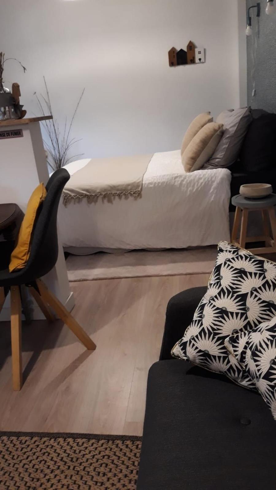 L'Hothentique Proche Arras Bed & Breakfast Saint-Laurent-Blangy Екстериор снимка